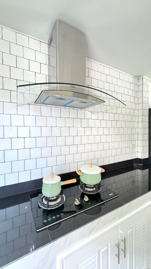 picture 💎 Rare Item! Stunning 2-story detached house, fully renovated and ready to move in.  112 sq.w., 4 bedrooms, 3 bathrooms, Flood Free‼️ - 9/16