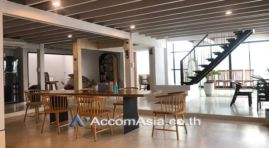 picture 🔼🔽 AccomA 📩 4 BR House in Khlong Tan Nuea (AA27321) - 1/11