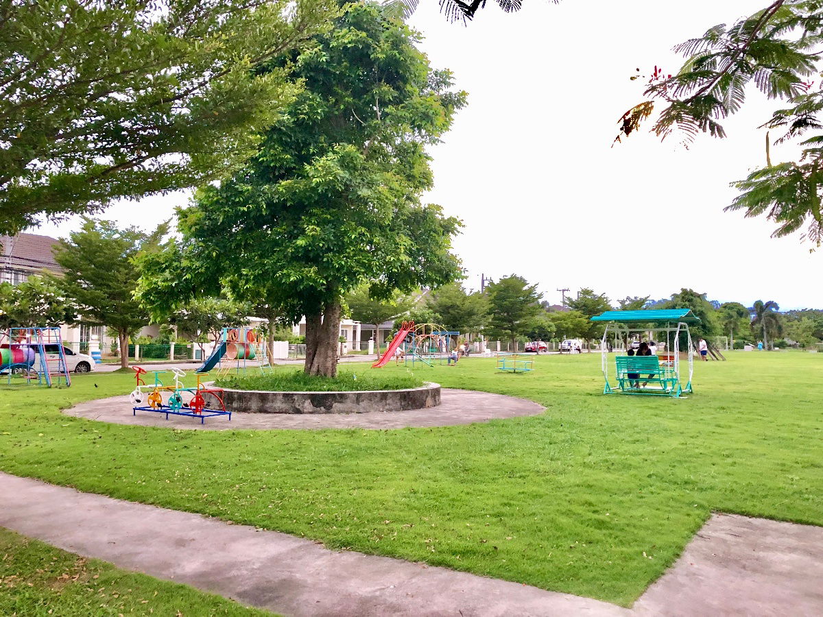 picture 💎 Rare Item! Stunning 2-story detached house, fully renovated and ready to move in.  112 sq.w., 4 bedrooms, 3 bathrooms, Flood Free‼️ - 15/16