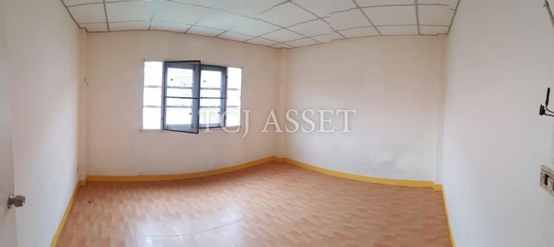 picture Townhouse for sale : Lally Ville 2 Srinakarin-Thepharak Village - 3/10