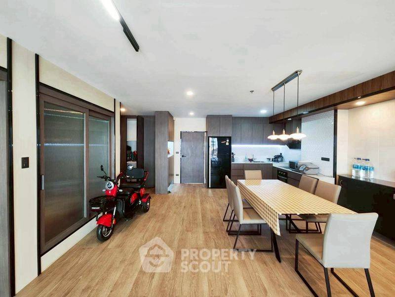 รูป คอนโด 2-ห้องนอน ที่ วิวทะเล 5 คอนโดมิเนียม จอมเทียน ใกล้ หาดจอมเทียน (ID 2453384) - รูปที่ 4/8