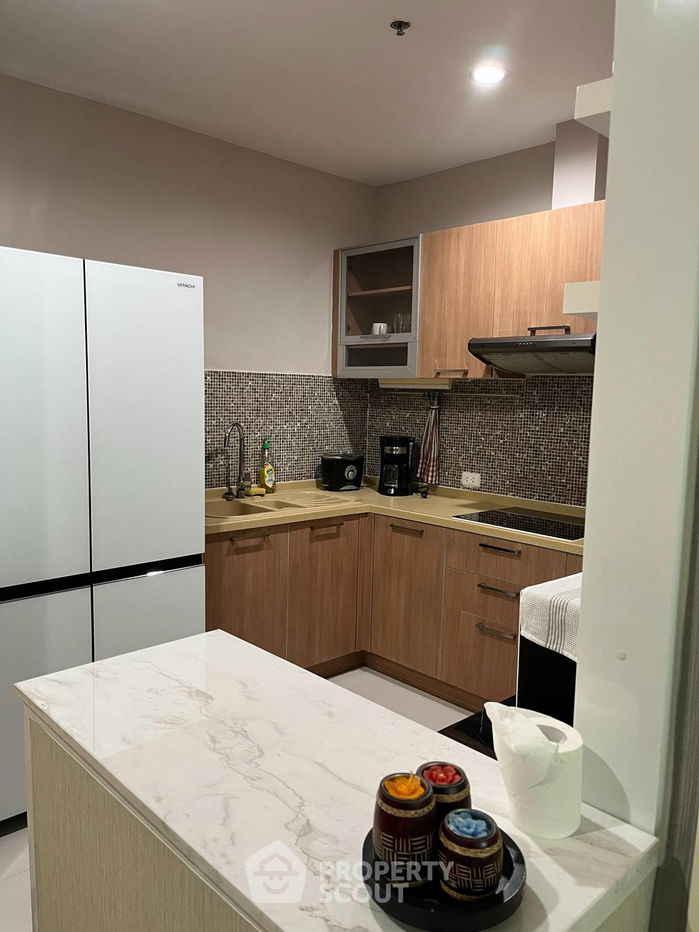 picture 2-BR Condo at Supalai Casa Riva close to Thanon Tok (ID 2452355) - 4/10