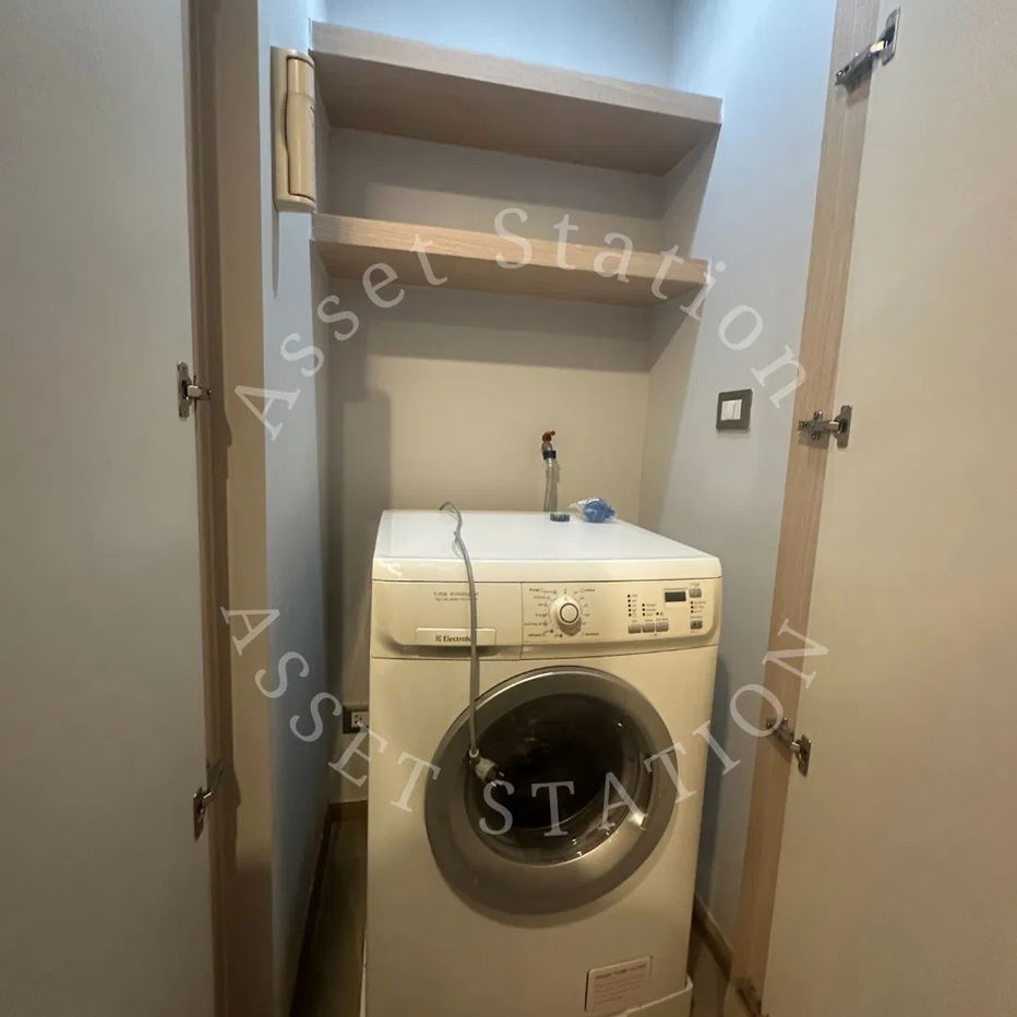 picture Condo in the heart of Asoke, THE ADDRESS – next to MRT Phetchaburi - 10/10