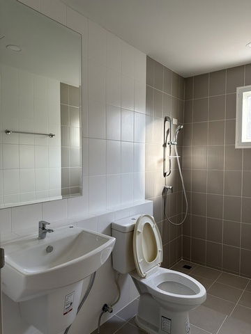 picture FOR RENT  HOUSE PROPERTY  35000 BAHT per MONTH - 7/8