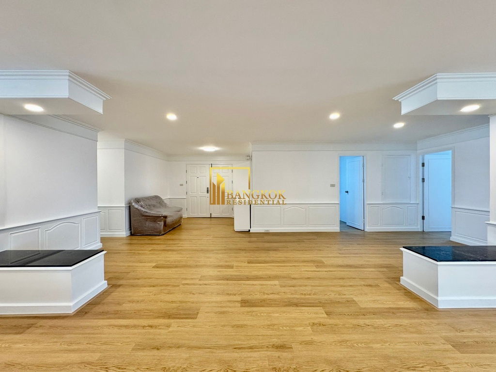 picture Wattana Heights | Beautifully Renovated 3 Bed Condo in Asoke - BR19206CD - 15/43