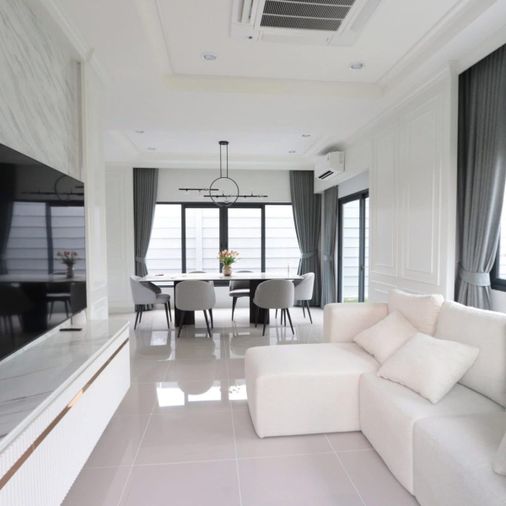 For Rent 🔥 Grande Pleno Sukhumvit–Bangna | Pets Allowed  Beautiful house, fully furnished, only 5 minutes from Mega Bangna.