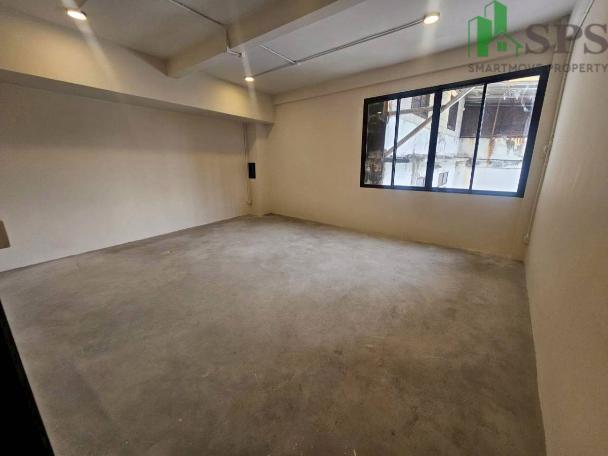 รูป อาคารพาณิชย์ให้เช่า ติด BTS ปุณณวิถี (SPSJN250) - รูปที่ 10/20