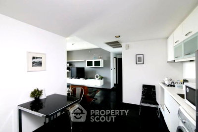 คอนโดให้เช่า : คอนโด 2-ห้องนอน ที่ ดิ แอลโคฟ ทองหล่อ 10 ใกล้ BTS ทองหล่อ (ID 2375309)