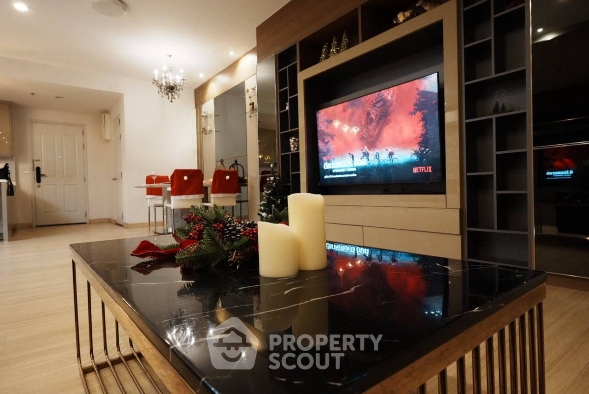 picture 2-BR Condo at Baan Sathorn Chaopraya near BTS Krung Thon Buri (ID 2451088) - 6/17