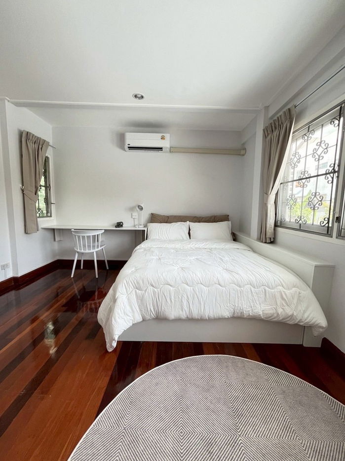 picture 🏡😊 House for rent in Muang Thong 2 Village, Project 3 (Soi Pattanakarn 53). Beautifully decorated and spacious. - 6/9