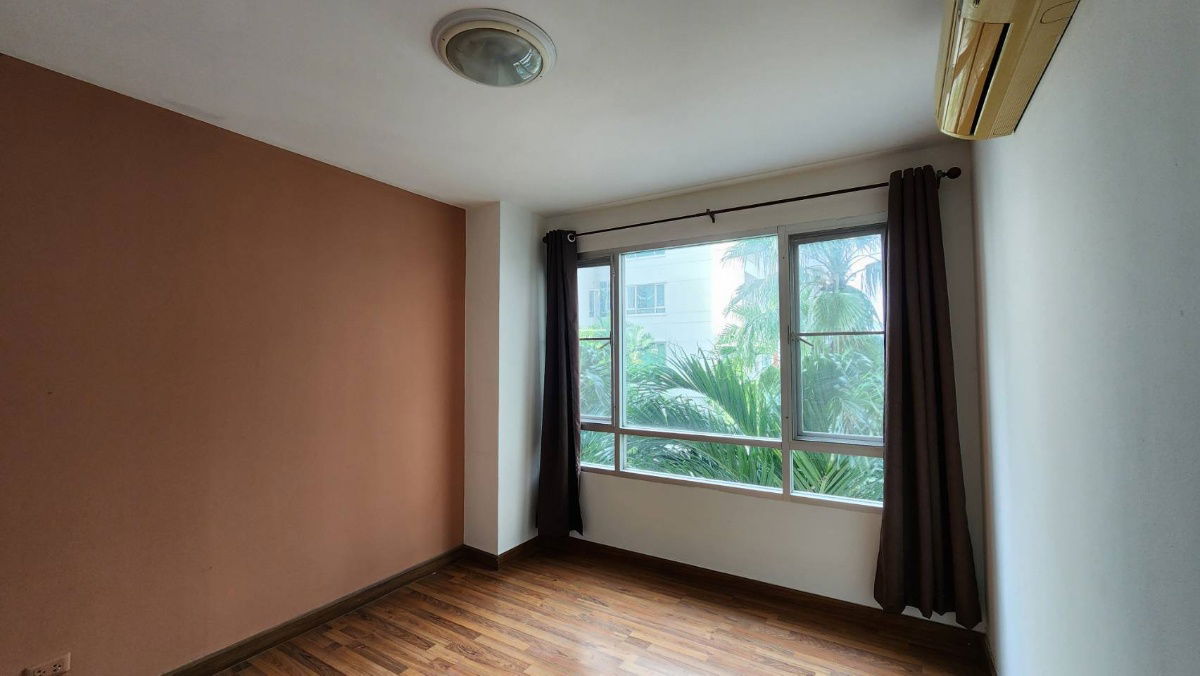 picture Sukhumvit Plus (1bed1bath 43sqm) - Unfurnished room - 1/5