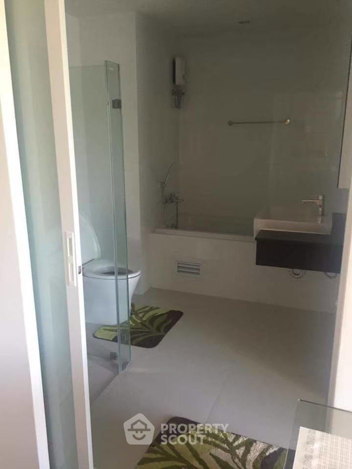 picture 1-BR Condo at Sonrisa Condominium in Surasak (ID 1502812) - 5/11