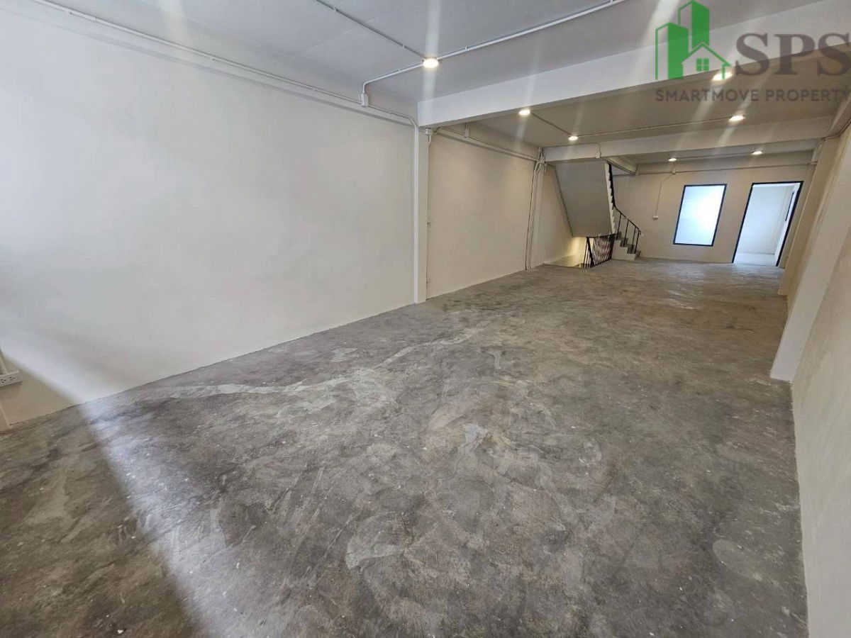 รูป อาคารพาณิชย์ให้เช่า ติด BTS ปุณณวิถี (SPSJN250) - รูปที่ 8/20