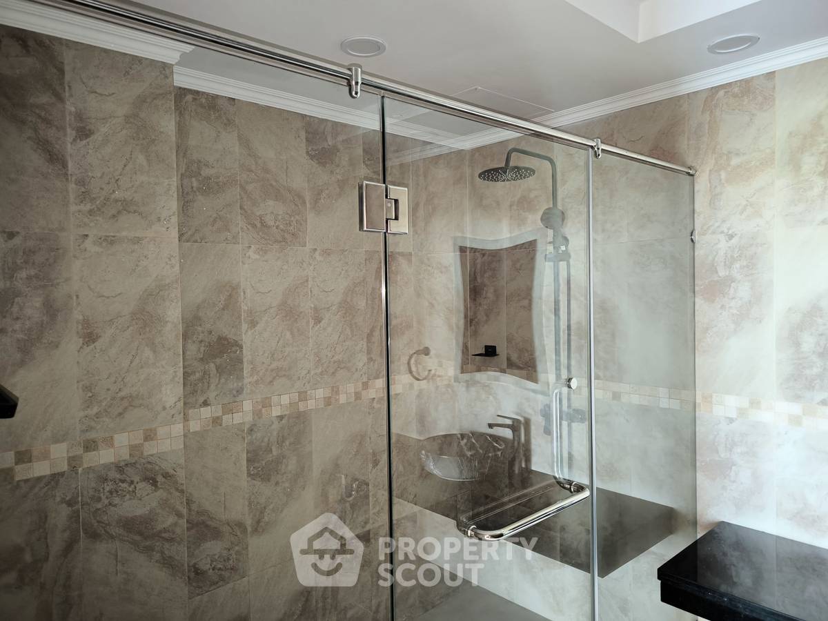 picture 1-BR Condo at View Talay 5 Condominium Jomtien close to Jomtien Beach (ID 2450492) - 27/31