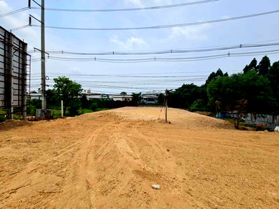 Land for sale Krathinglai Beach : Beautiful vacant land plot for sale, good location, next to Sukhumvit, near Rong Pho Market, Bang Lamung, Chonburi