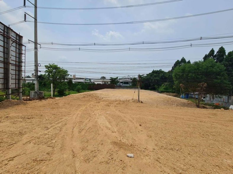picture Beautiful vacant land plot for sale, good location, next to Sukhumvit, near Rong Pho Market, Bang Lamung, Chonburi - 1/9