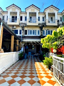 Townhouses for sale : Townhouse for sale : Lally Ville 2 Srinakarin-Thepharak Village