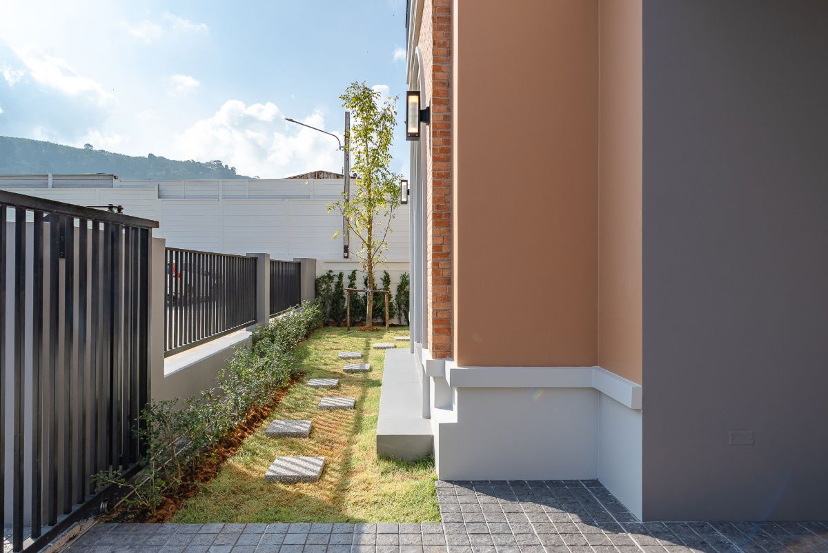 picture 🌴FOR RENT🌴 Luxury 4-Bed English Style House with Pool at Crown Estate (Dulwich Rd), Next to British International School Phuket – Ready to Move In - 68/73