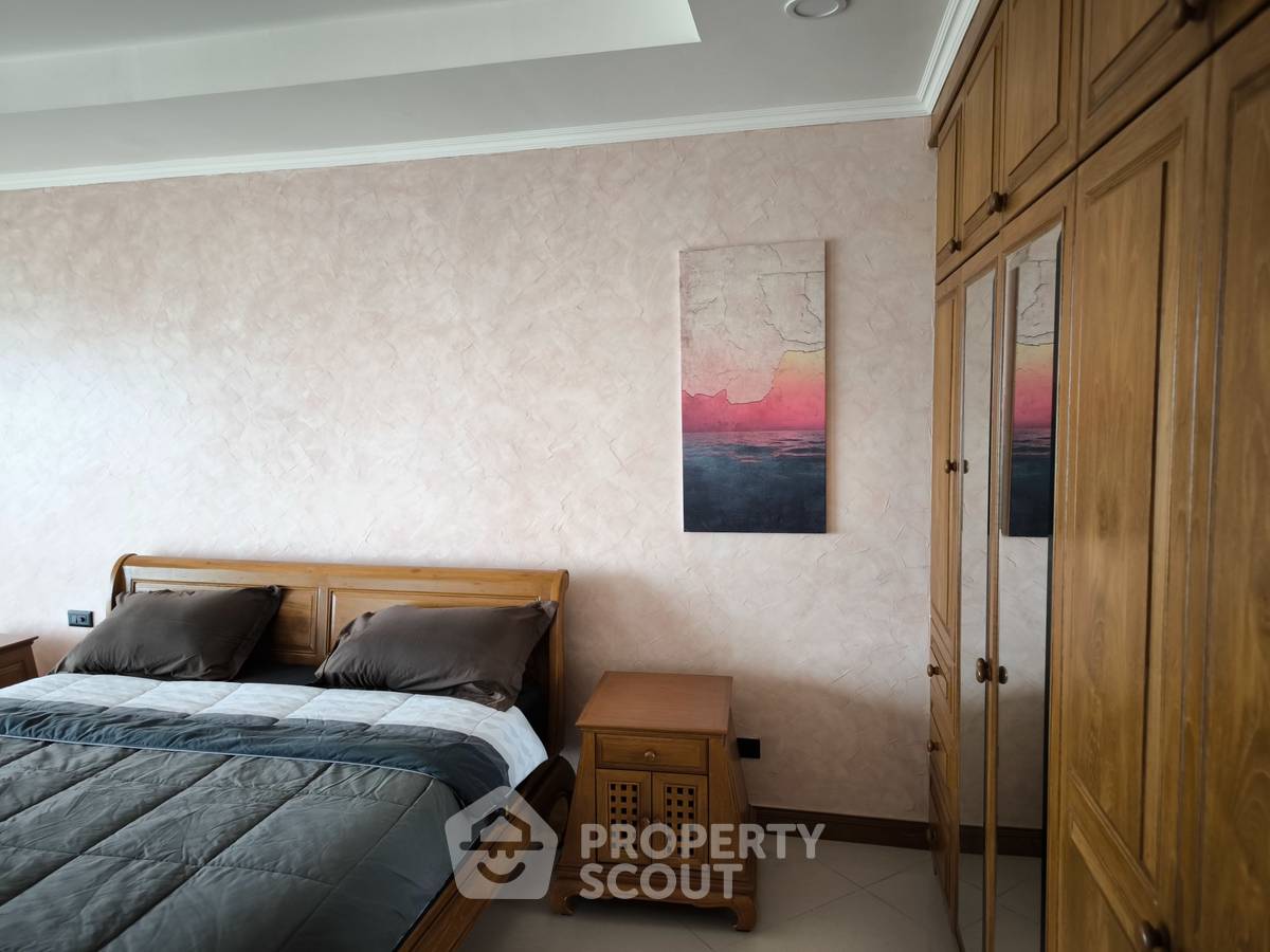 picture 1-BR Condo at View Talay 5 Condominium Jomtien close to Jomtien Beach (ID 2450492) - 7/31