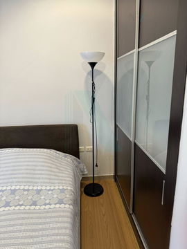 For Rent Condo THE COMPLETE RAJPRAROP Building 1, Floor 8,1 bed room, Room size 52 sqm