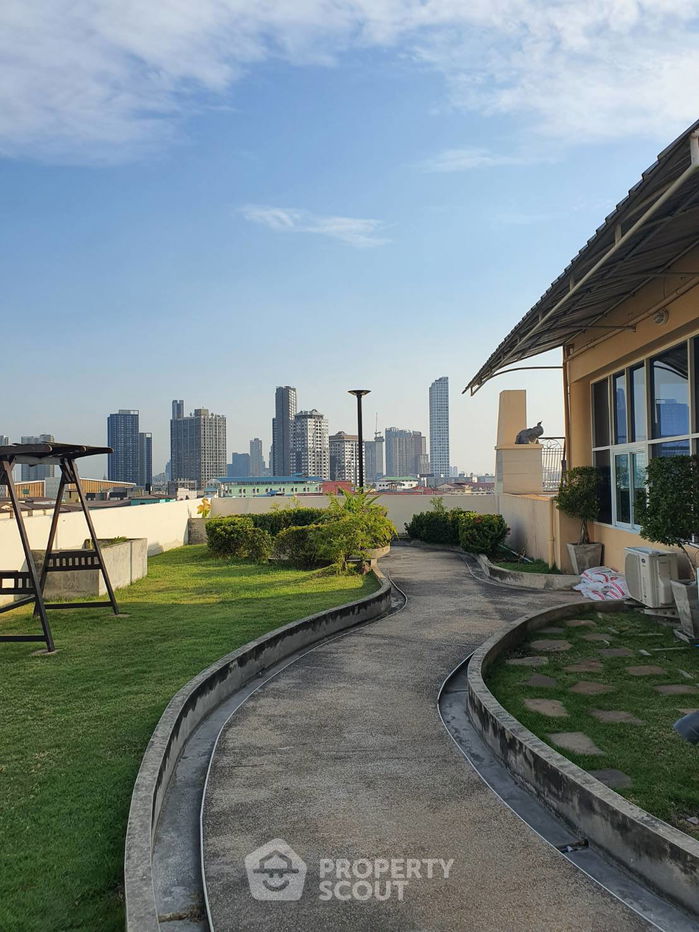 picture 2-BR Condo at Fragrant 71 Condominium near BTS Phra Khanong (ID 2453489) - 31/31