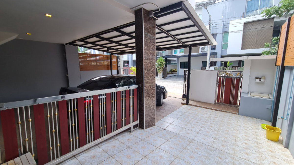 picture RENT! 3-Storey Corner Semi-Detached House, Grand I-Design Vibhavadi | 39.4 Sq. Wah | Near Tollway/2 MRT Lines | 39,000 Baht/Month - 7/42