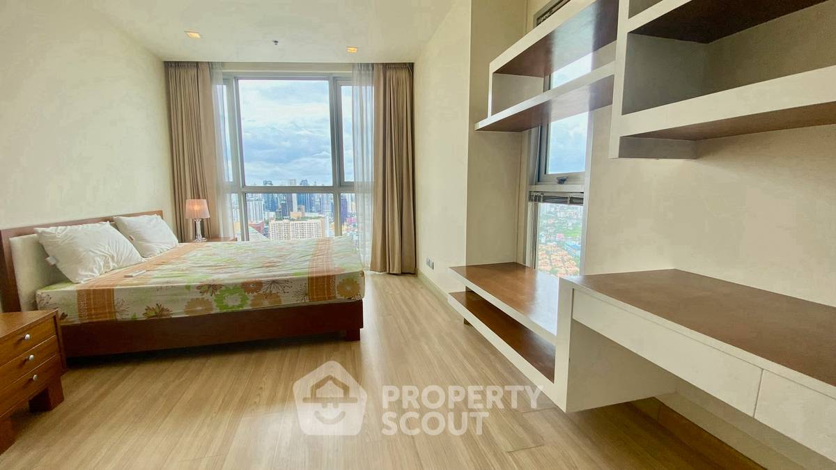 picture 2-BR Condo at Sky Walk Residences near BTS Phra Khanong (ID 2450432) - 7/11