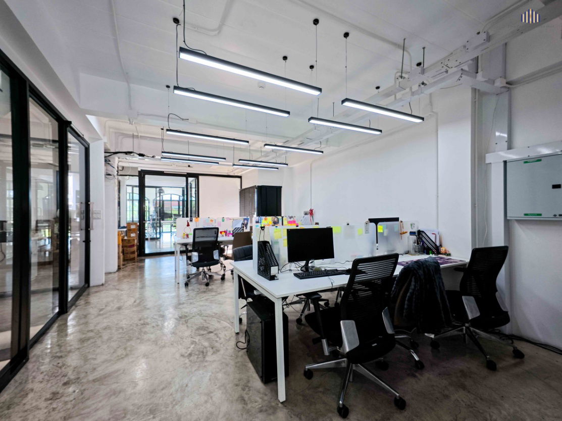 รูป ทำเลโฮมออฟฟิศที่หาไม่ได้อีกแล้วในย่านลาดพร้าวซอย 1 !! ขายถูกสุดขนาดที่ดิน 49 ตร.วา พื้นที่ใช้สอยประมาณ 300 ตร.ม. เดินทางง่าย ใกล้รถไฟฟ้า 2 สาย - รูปที่ 11/20