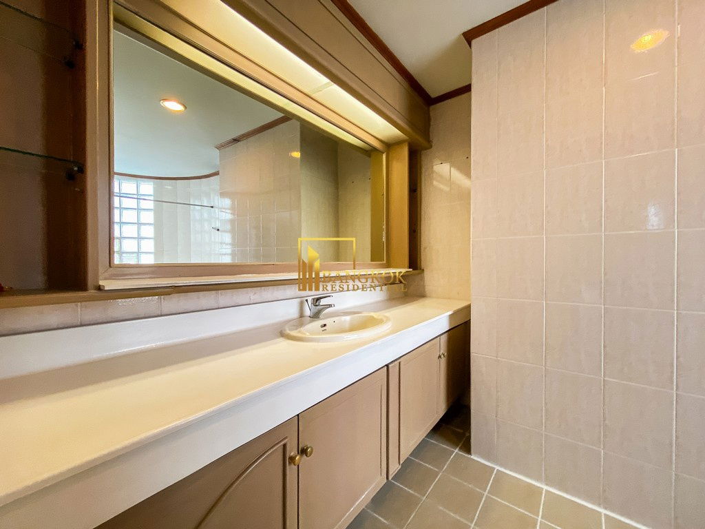 รูป Windsor Tower | 3 Bedroom Condo For Rent in Asoke - BR16269CD - รูปที่ 18/32