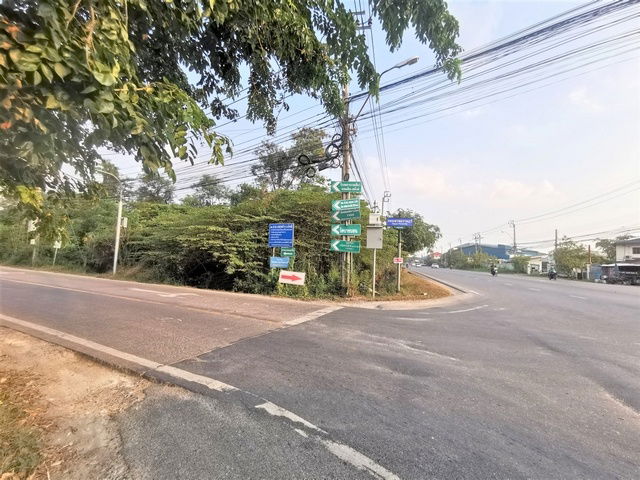 picture FOR RENT LAND PROPERTY 95000 BAHT per MONTH - 2/8