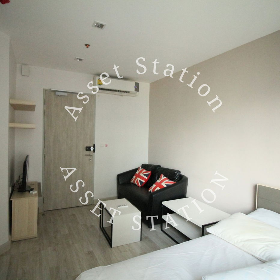 picture For rent: Ideo Mobi Rama 9. The actual room is more beautiful than in the picture. Near MRT Rama 9. - 2/6