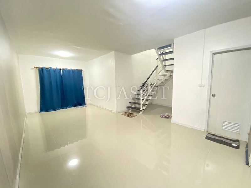 picture Townhouse for sale : Baan Pruksa 74/1 Srinakarin-Thepharak Village. - 3/10