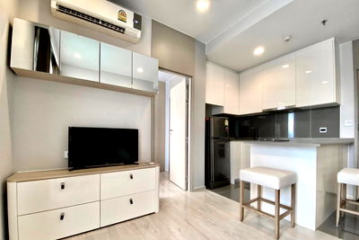 ขายคอนโด : LTH13642 – Condo for Sale at M Thonglor 10. Size 31 sqm. 1 bed 1 bath. ONLY 4.25 MB