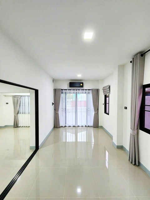 รูป MRT ศรีด่าน 900 ม. 4 นอน แจส เออเบิร์น ศรีนครินทร์ 1 กม.ให้เช่าบ้านเดี่ยว บ้านใหม่ 2 ชั้น พร้อมเฟอร์ฯ - รูปที่ 5/8