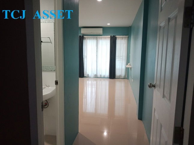 picture Townhouse for sale : The Open Srinakarin Village , Soi Sridan 22. - 8/11
