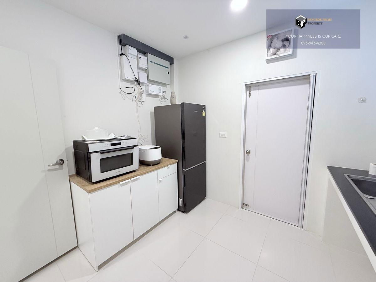picture Centro Bangna | Two-storey detached house with furniture and appliances throughout the house 两层独立式住宅,屋内家具和电器一应俱全 #2025112813226 - 8/18