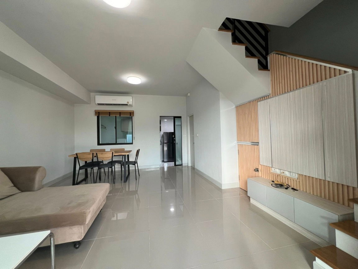 รูป Townhouse for rent at Pleno Bangna-On Nut (SPSAD3616) - รูปที่ 2/17
