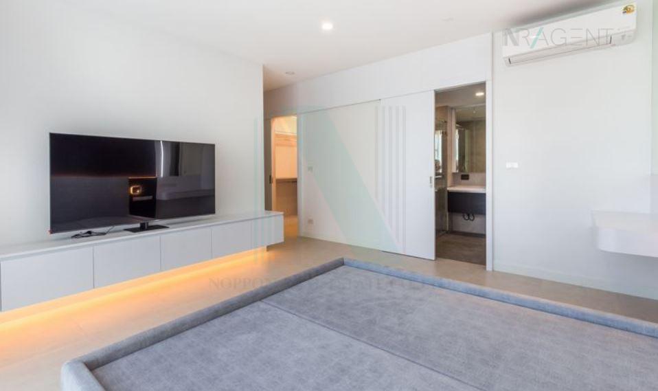 picture For Rent Condo FULLERTON Building 1, Floor 19,3 bed room, Room size 125 sqm - 4/8