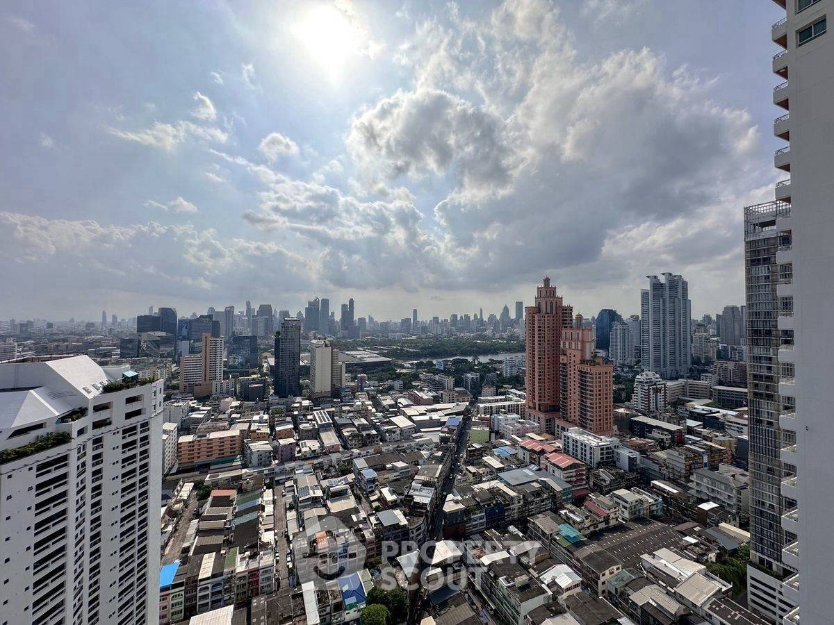 picture 2-BR Condo at The Lumpini 24 near BTS Phrom Phong (ID 2453481) - 9/19