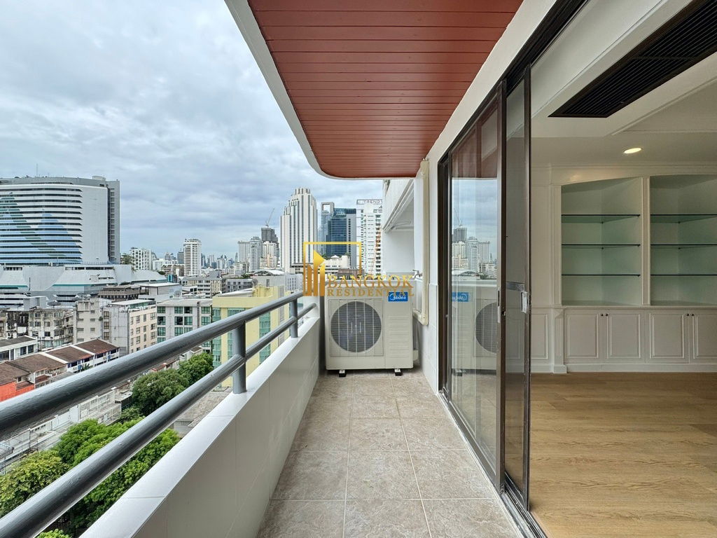 picture Wattana Heights | Beautifully Renovated 3 Bed Condo in Asoke - BR19206CD - 7/43