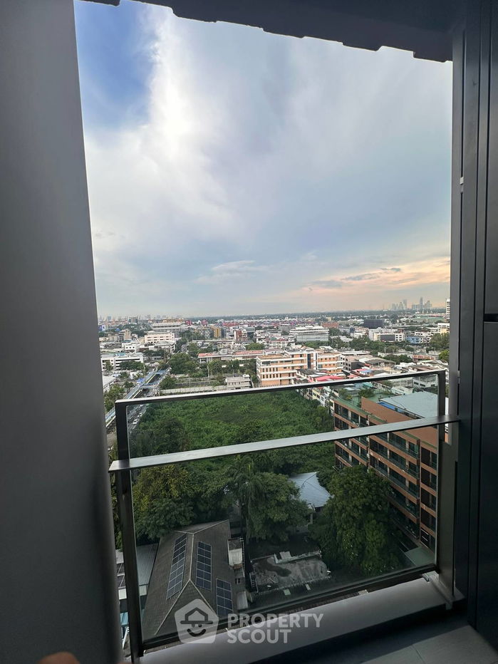 picture 1-BR Condo at The Room Sukhumvit 38 near BTS Ekkamai (ID 2452803) - 9/16