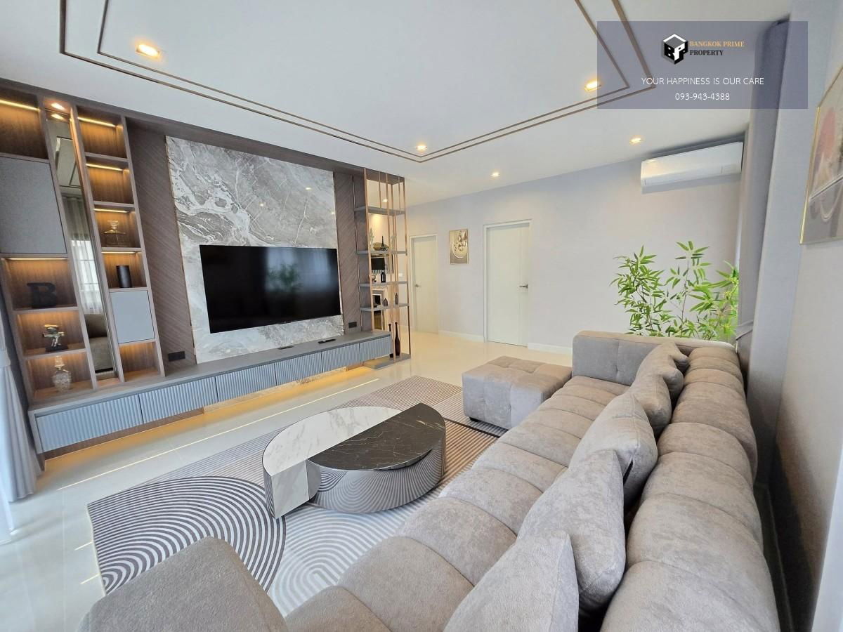 picture Centro Bangna Luxury single house, south-facing, receives cool breeze, not hot 高端豪华独栋住宅，朝南迎凉风，不炎热 #2025112813237 - 3/15