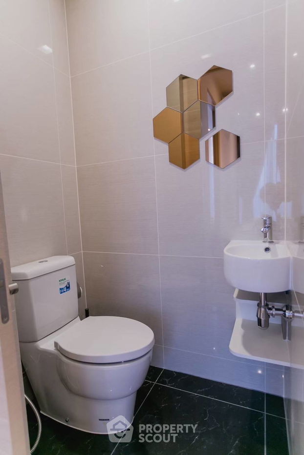 picture 1-BR Condo at Park Origin Phrom Phong near BTS Phrom Phong (ID 2452455) - 13/16