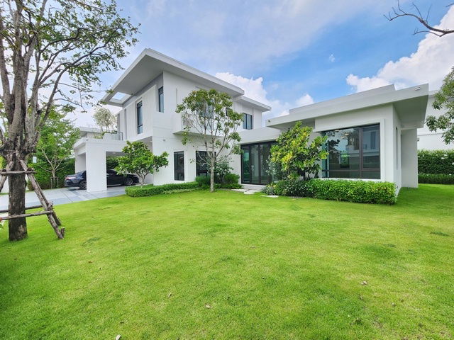 picture FOR SALE  HOUSE PROPERTY  15900000 BAHT. - 1/8