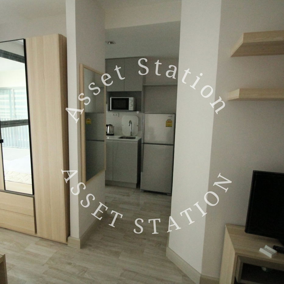 picture For rent: Ideo Mobi Rama 9. The actual room is more beautiful than in the picture. Near MRT Rama 9. - 3/6