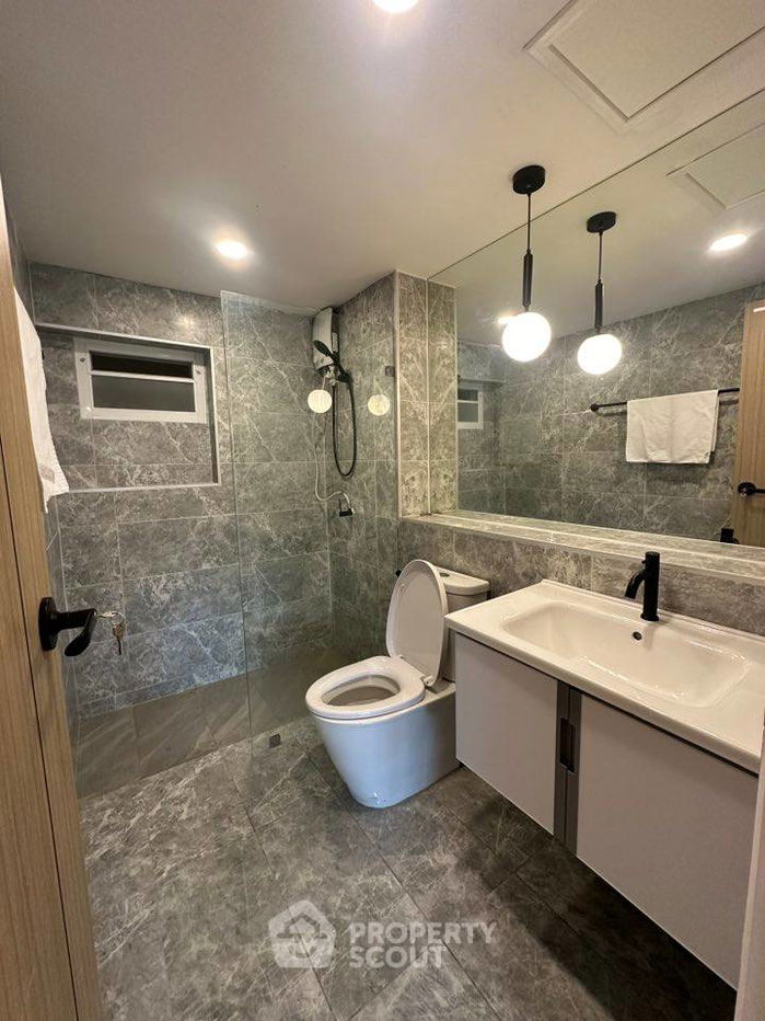 picture 2-BR Condo at Thonglor Tower Condominium near BTS Thong Lor (ID 2452939) - 5/5