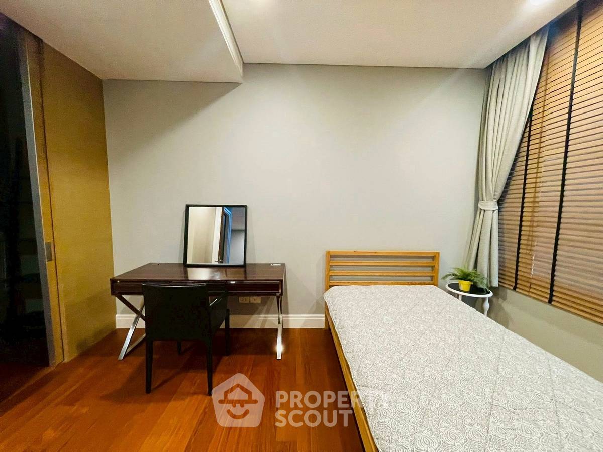picture 2-BR Condo at Bright Sukhumvit 24 Condominium near BTS Phrom Phong (ID 2453846) - 11/18