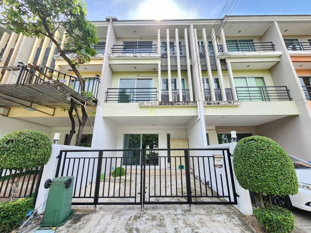 picture FOR RENT TOWNHOUSE PROPERTY 25000 BAHT per MONTH - 1/8