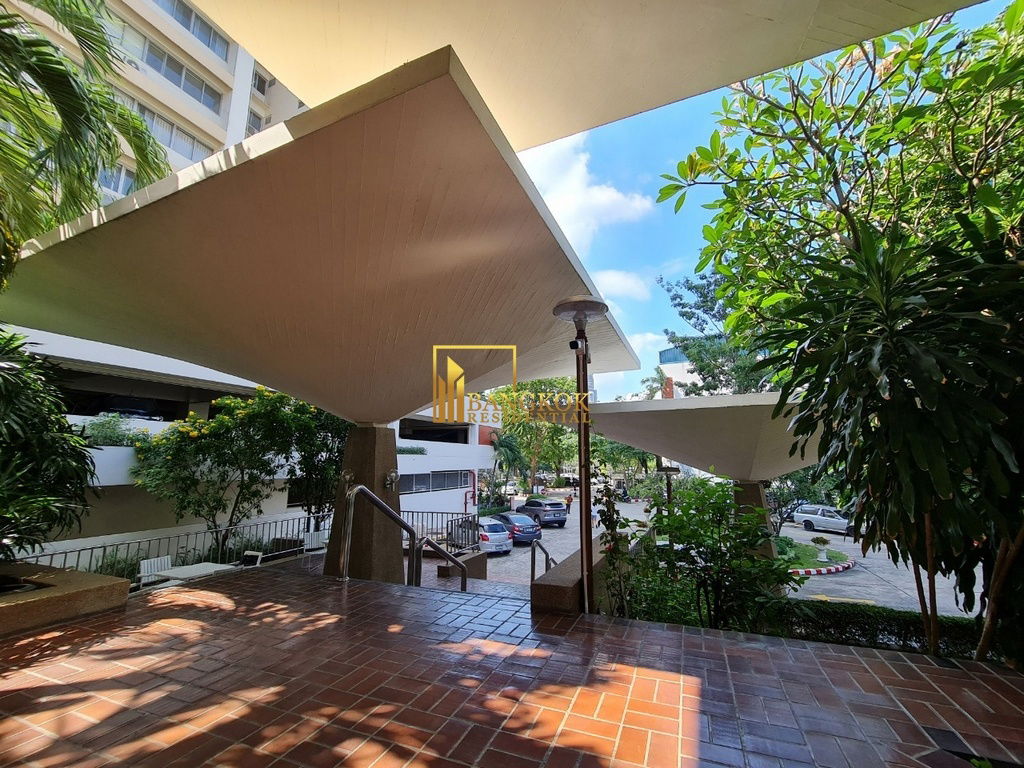 รูป Tai Ping Tower | Very Spacious 3 Bedroom Condo For Rent in Ekkamai - BR10668CD - รูปที่ 14/15