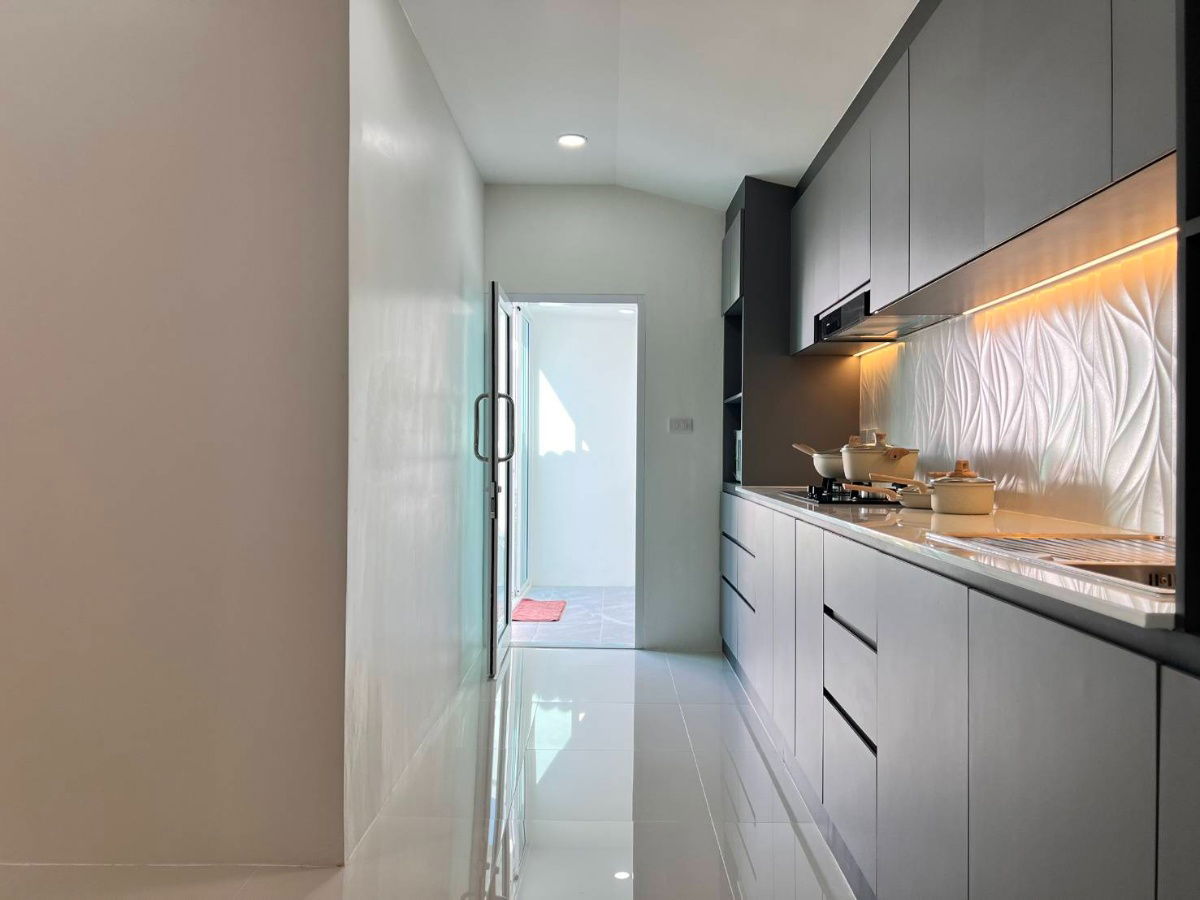 รูป บ้านเดี่ยว 3 ห้องนอน ขนาด 83 ตร.วา เรโนเวทใหม่ทั้งหลัง พร้อมสระว่ายน้ำ พร้อมอยู่ เมืองพัทยา - รูปที่ 15/31